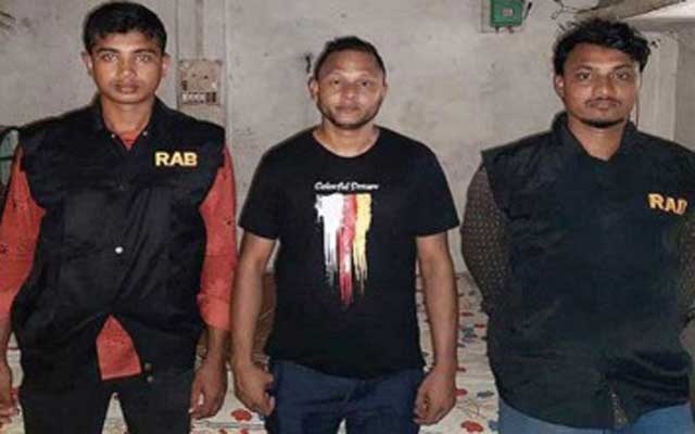 ফেইসবুক লাইভে সাকিবকে হুমকিদাতা সুনামগঞ্জে আটক